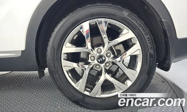 Kia Sorento — фото 21