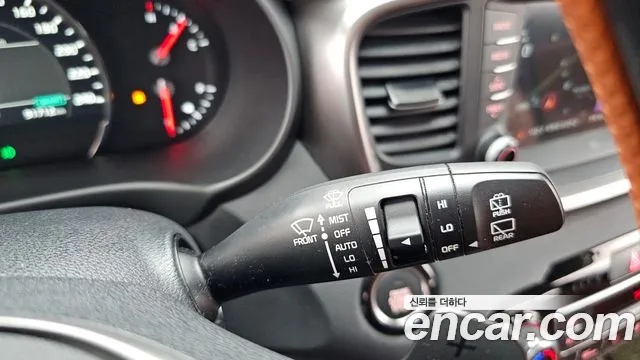 Kia Sorento — фото 37