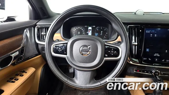 Volvo S90 — фото 14