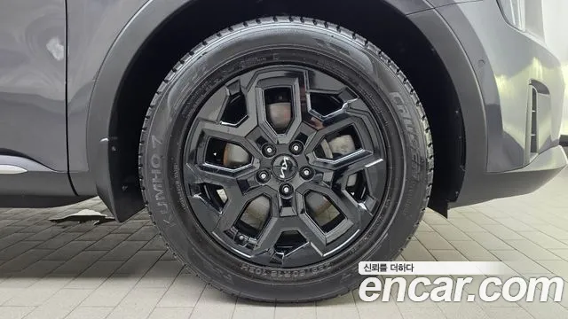 Kia Sorento — фото 21