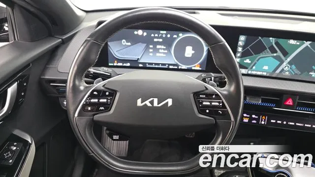 Kia EV6 — фото 14
