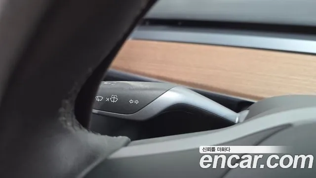 Tesla Model 3 — фото 18