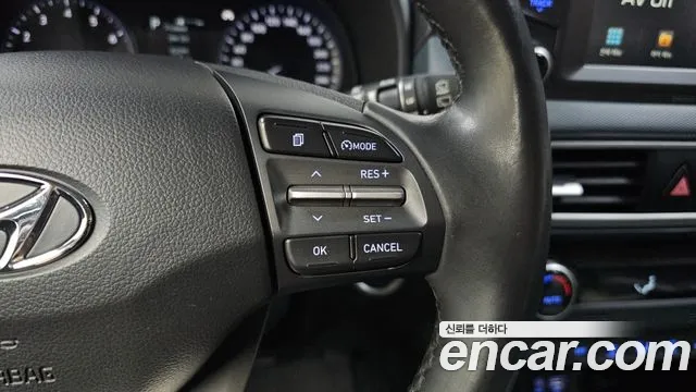Hyundai Kona — фото 15