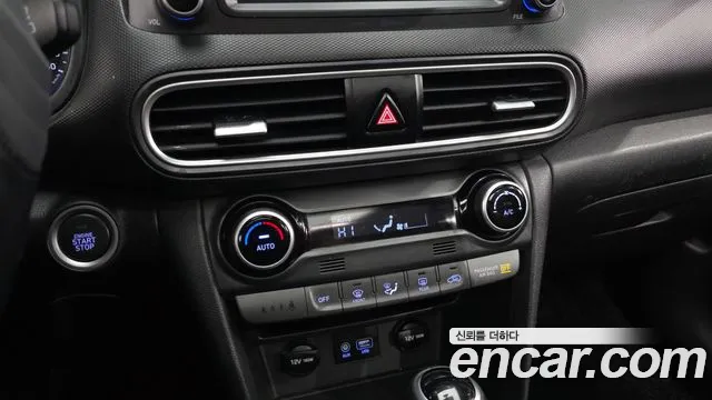 Hyundai Kona — фото 16