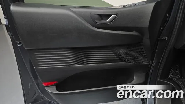 Hyundai Staria — фото 24