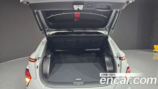 Hyundai Kona — фото 19