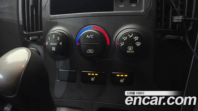 Hyundai Starex — фото 16