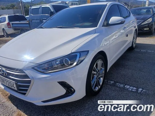 Hyundai Avante — фото 3