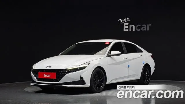 Hyundai Avante — фото 1