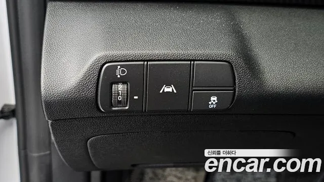 Hyundai Avante — фото 12
