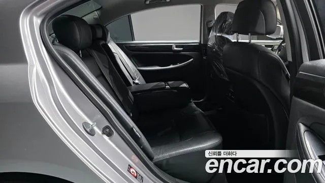 Hyundai Genesis — фото 11