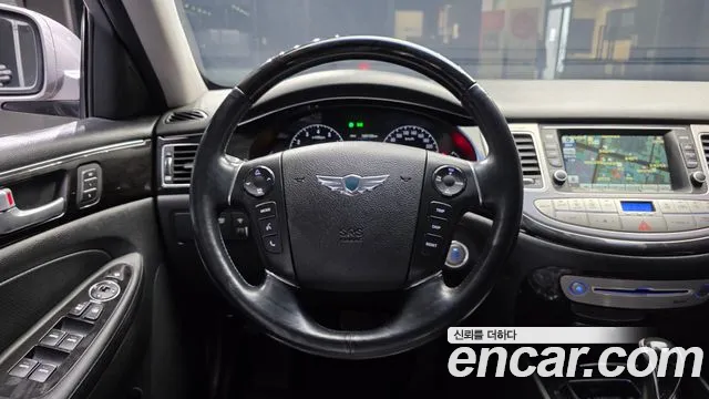 Hyundai Genesis — фото 14