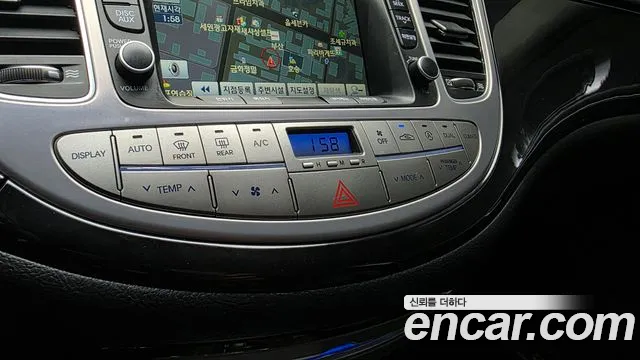 Hyundai Genesis — фото 17