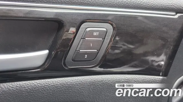 Hyundai Genesis — фото 18