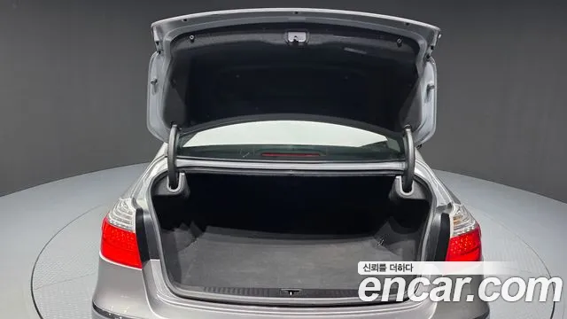 Hyundai Genesis — фото 20