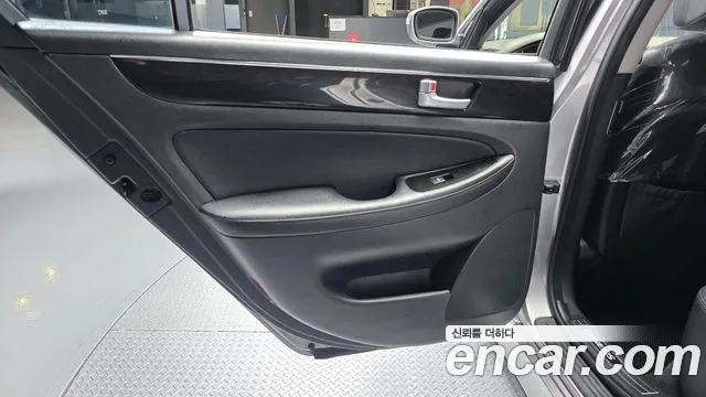Hyundai Genesis — фото 25