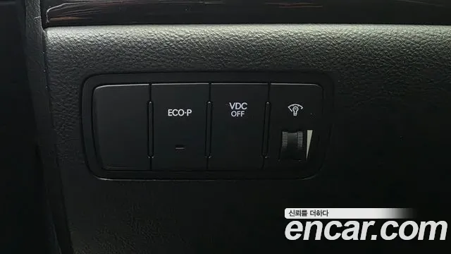 Hyundai Genesis — фото 27
