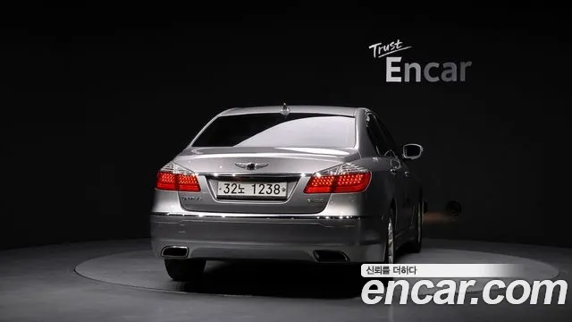 Hyundai Genesis — фото 4
