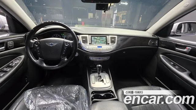 Hyundai Genesis — фото 7