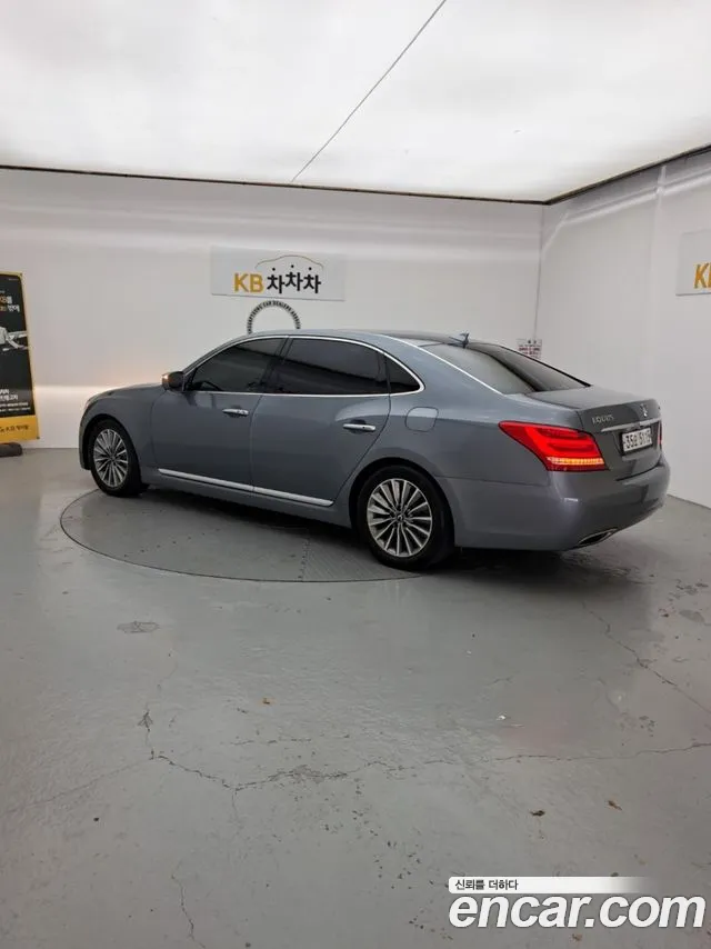 Hyundai Equus — фото 2
