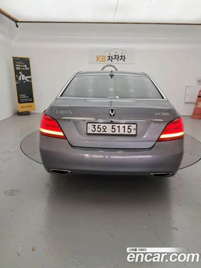 Hyundai Equus — фото 4
