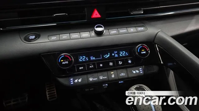 Hyundai Avante — фото 16