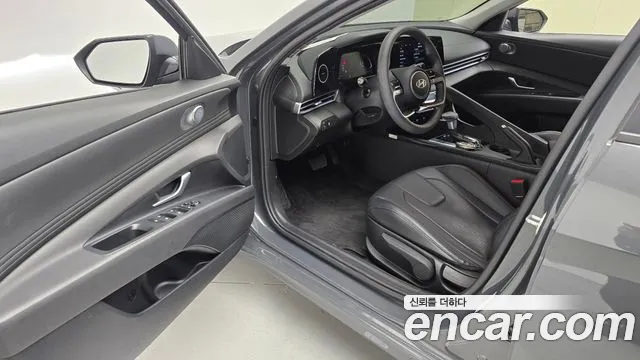 Hyundai Avante — фото 10