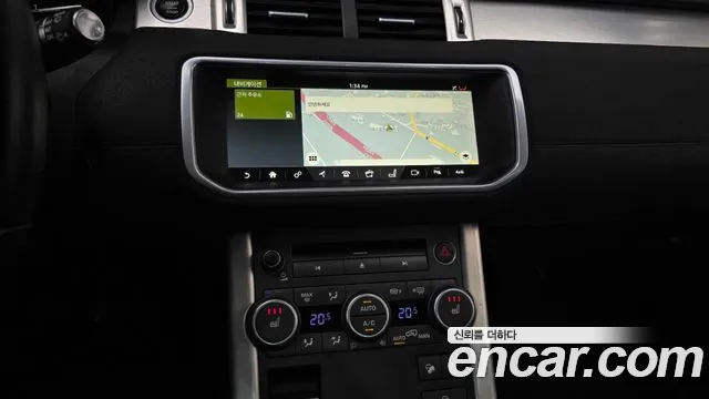 Land Rover Range Rover Evoque — фото 15