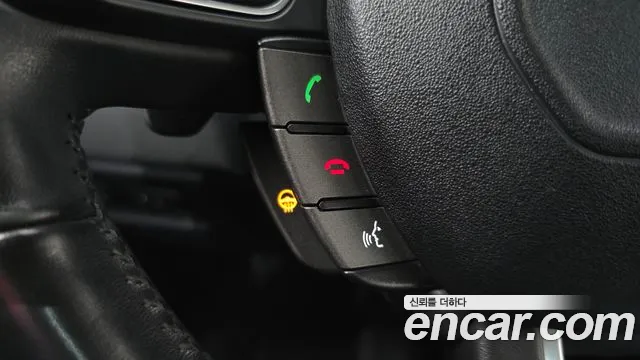Land Rover Range Rover Evoque — фото 17