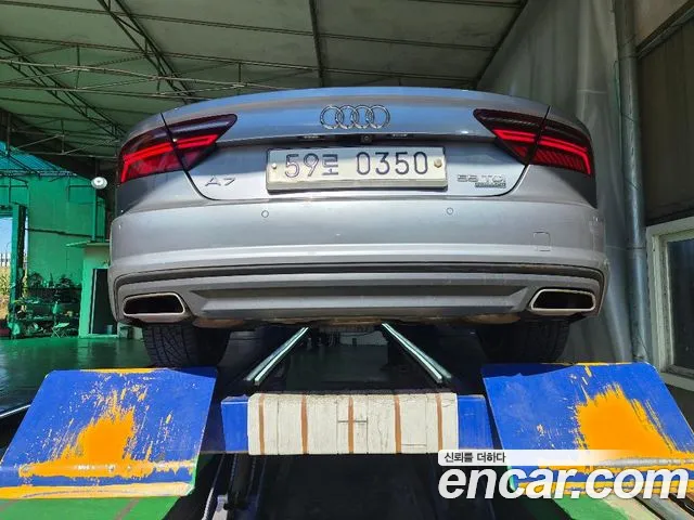 Audi A7 — фото 2