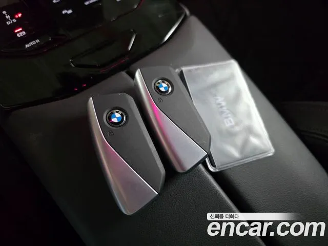 BMW 5-Series — фото 19