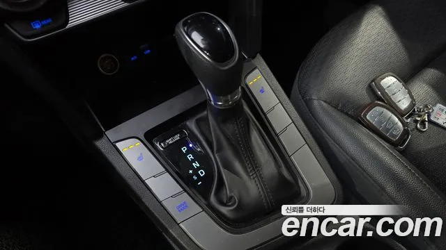 Hyundai Avante — фото 8