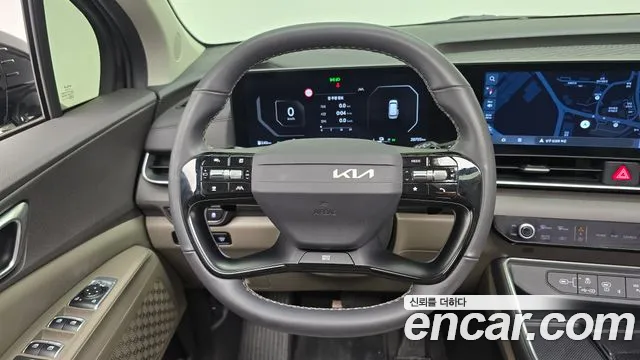 Kia Carnival — фото 13