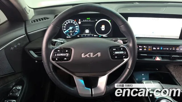Kia K8 — фото 13