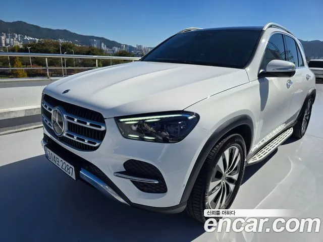 Mercedes-Benz GLE-Class — фото 1