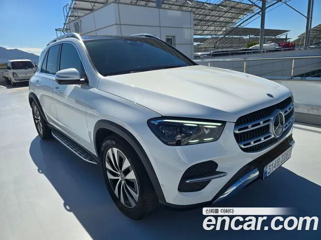 Mercedes-Benz GLE-Class — фото 19
