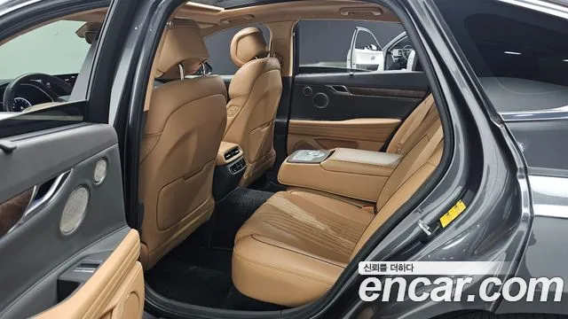 Genesis G80 — фото 11