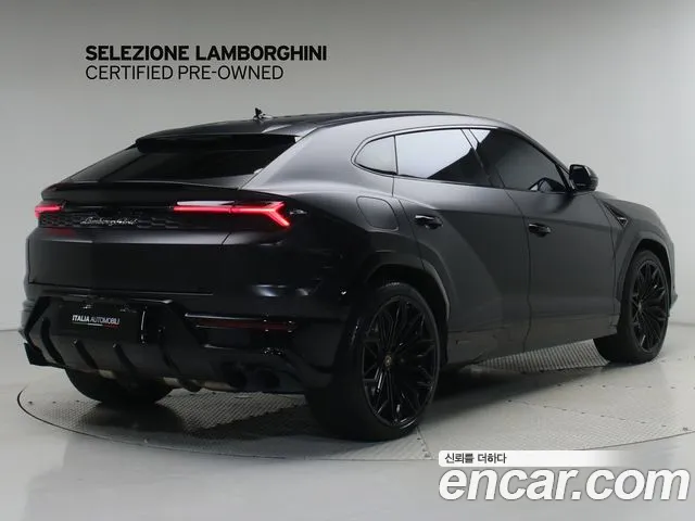 Lamborghini Urus — фото 2