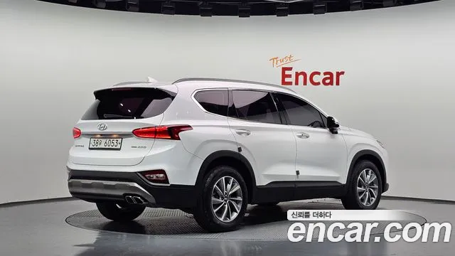 Hyundai Santa Fe — фото 2