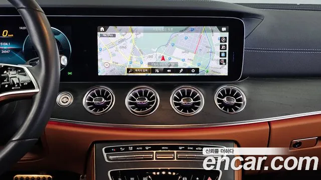 Mercedes-Benz CLS-Class — фото 14