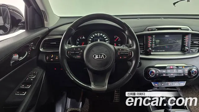 Kia Sorento — фото 13