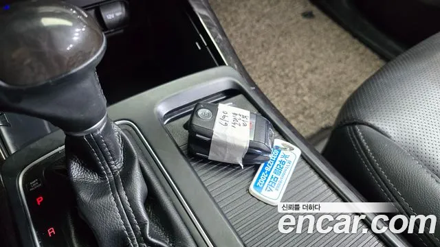 Kia Sorento — фото 15