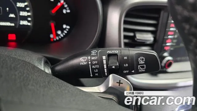 Kia Sorento — фото 28
