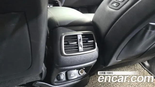 Kia Sorento — фото 33