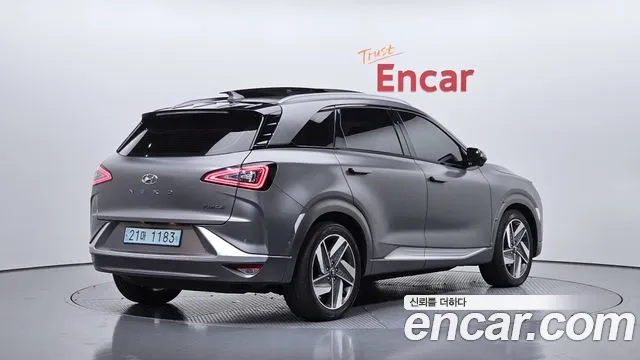 Hyundai Nexo — фото 1