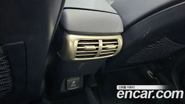Hyundai Nexo — фото 17