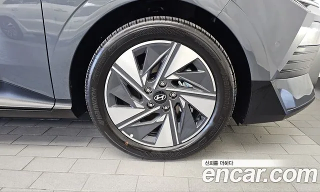 Hyundai Avante — фото 21