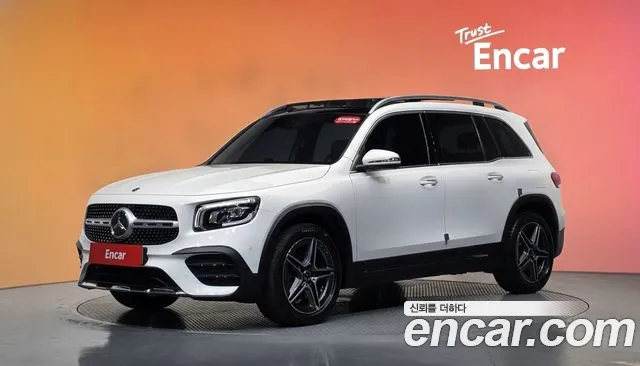 Mercedes-Benz GLB-Class — фото 20