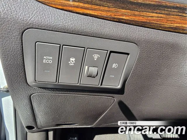 Hyundai Santa Fe — фото 11