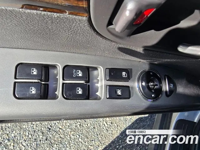 Hyundai Santa Fe — фото 10